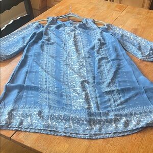 Luxology Teal and White Cold Shoulder Dress